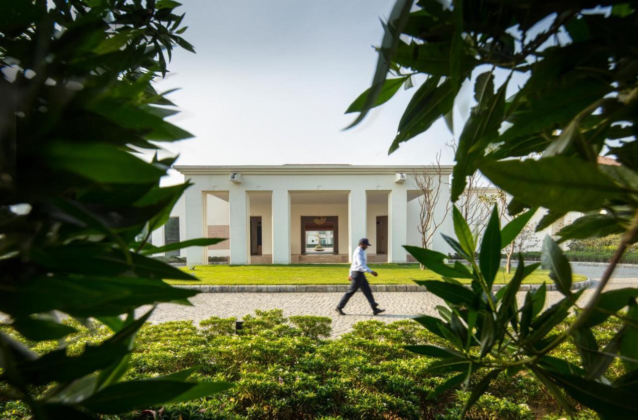 Hotel Marasa Sarovar Premiere, Bodhgaya Exterior foto